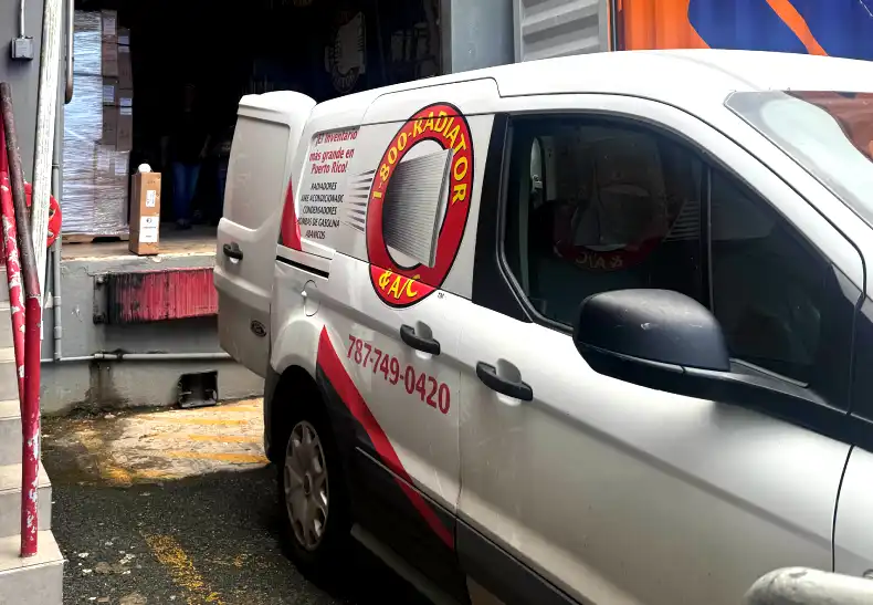 Atención al cliente y soporte técnico especializado en repuestos